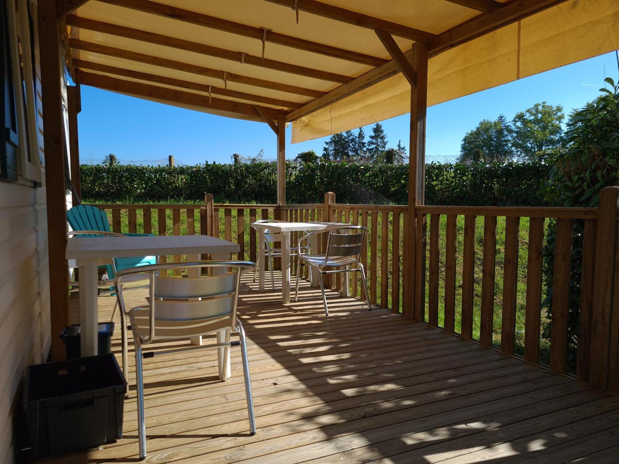 Camping De Ladignac Le Long Bel Air Ngoại thất bức ảnh
