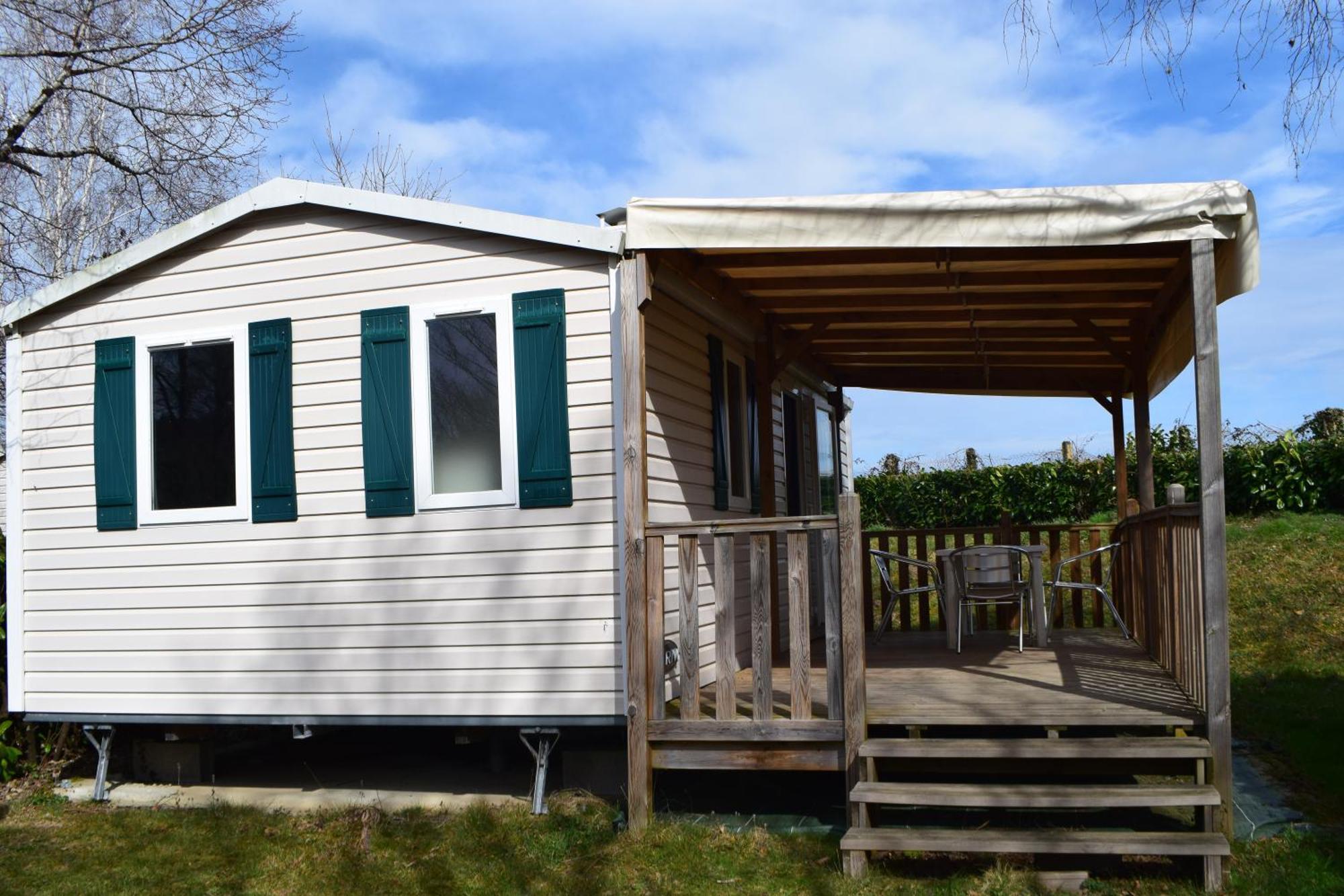 Camping De Ladignac Le Long Bel Air Ngoại thất bức ảnh