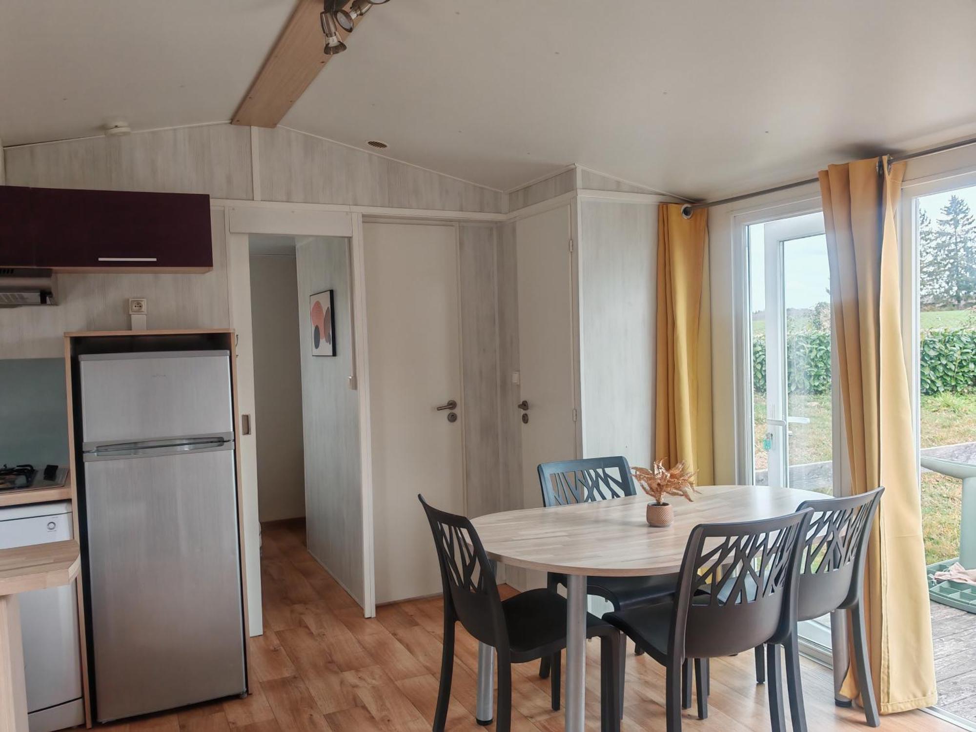 Camping De Ladignac Le Long Bel Air Ngoại thất bức ảnh