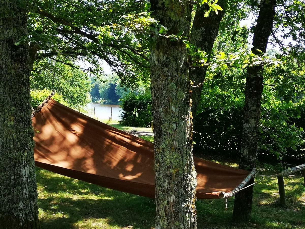 Camping De Ladignac Le Long Bel Air Ngoại thất bức ảnh