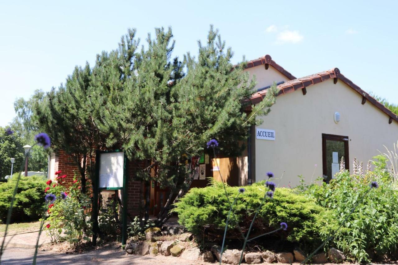 Camping De Ladignac Le Long Bel Air Ngoại thất bức ảnh